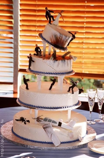 ОЧЕНЬ оригинальные свадебные торты!!