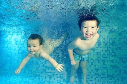 Дети в воде (Красивые фото)