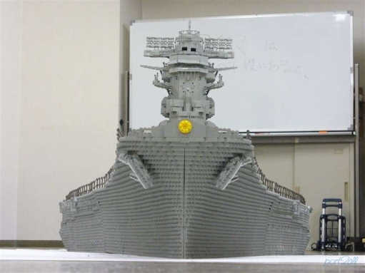 Линкор «Ямато», собранный из конструктора Lego™ (ЛЕГО). (28 фото)