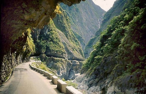 Невероятный тоннель в китае
