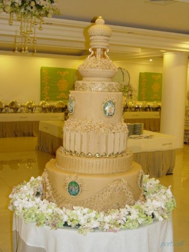 Огромные свадебные торты. Свадебный торт.