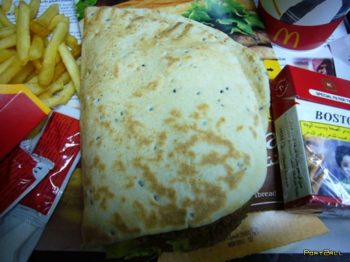 МакАрабия, McArabia - самое популярное блюдо в макдональдсах на Ближнем Востоке.